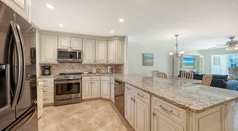 $649,900 | 4380 Exeter Drive, Unit H103, Longboat Key, FL 34228