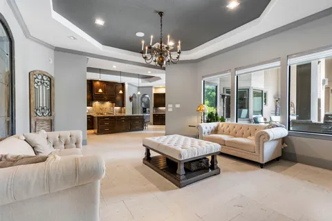 $975,000 | 16015 Fawn Vista, Houston, TX 77068
