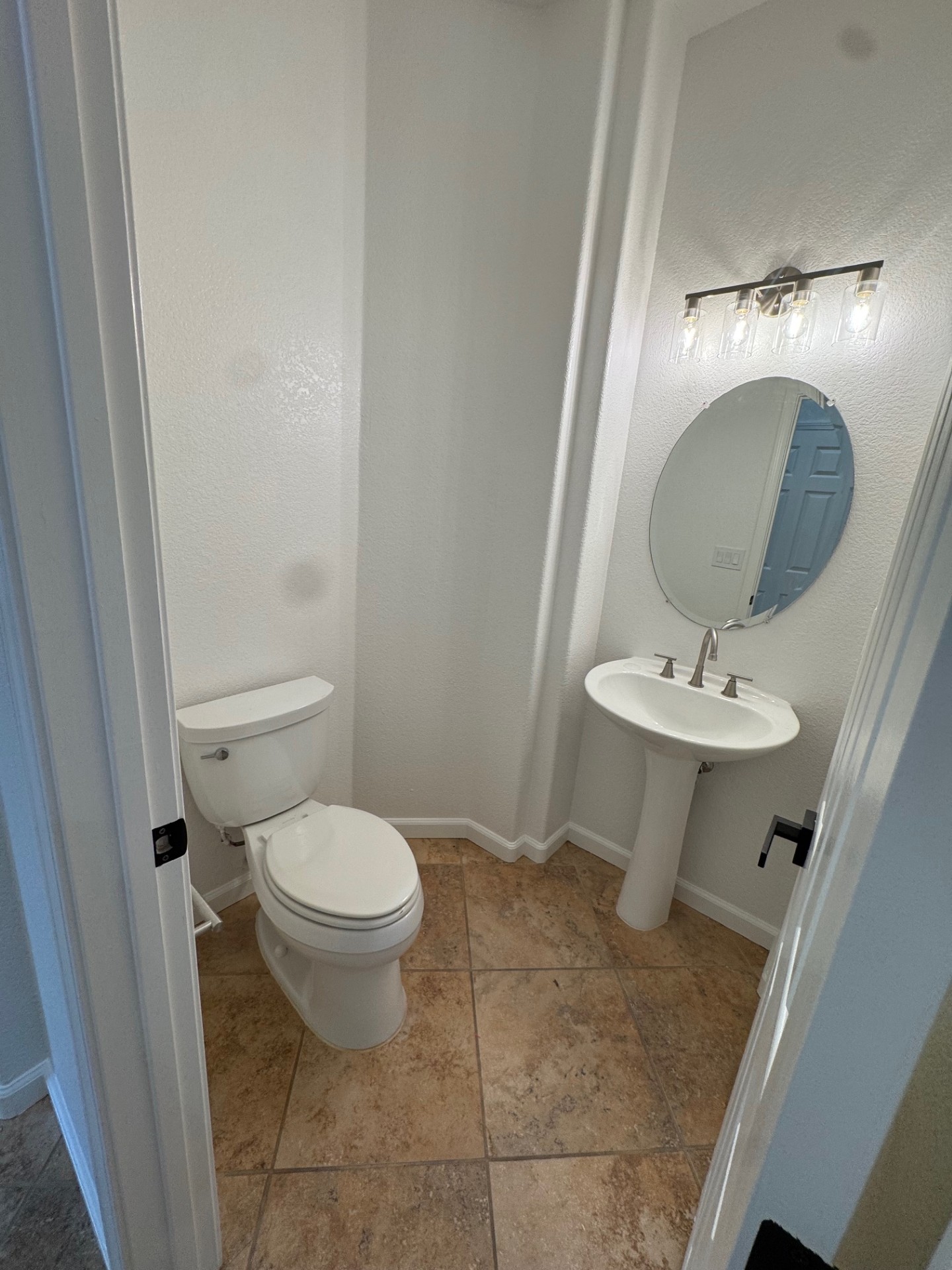 9308 Crocker Road Granite Bay, CA 95746 - Photo 10 of 13 Gallery Image 10
