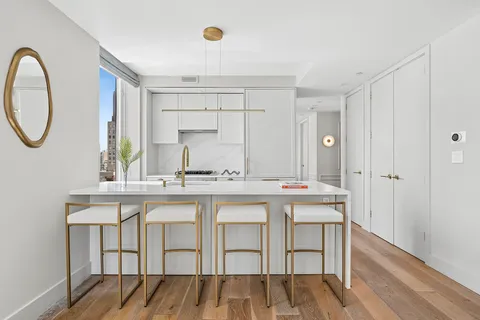 $4,350,000 | 93 Worth Street, Unit 1006 | TriBeCa
