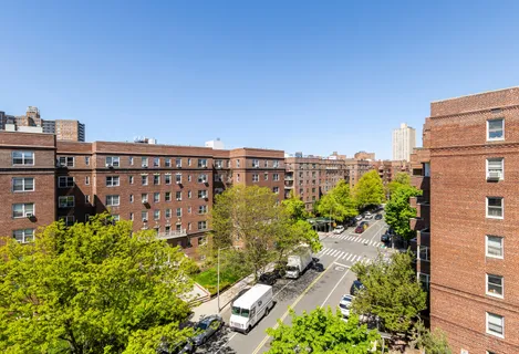 $599,000 | 68-61 Yellowstone Boulevard, Unit 607 | Forest Hills