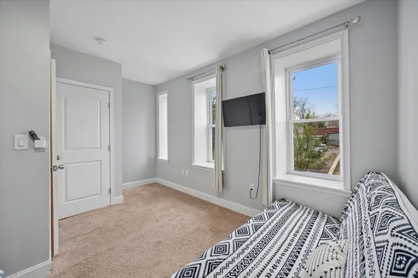 $499,900 | 516 High Street, Philadelphia, PA 19144