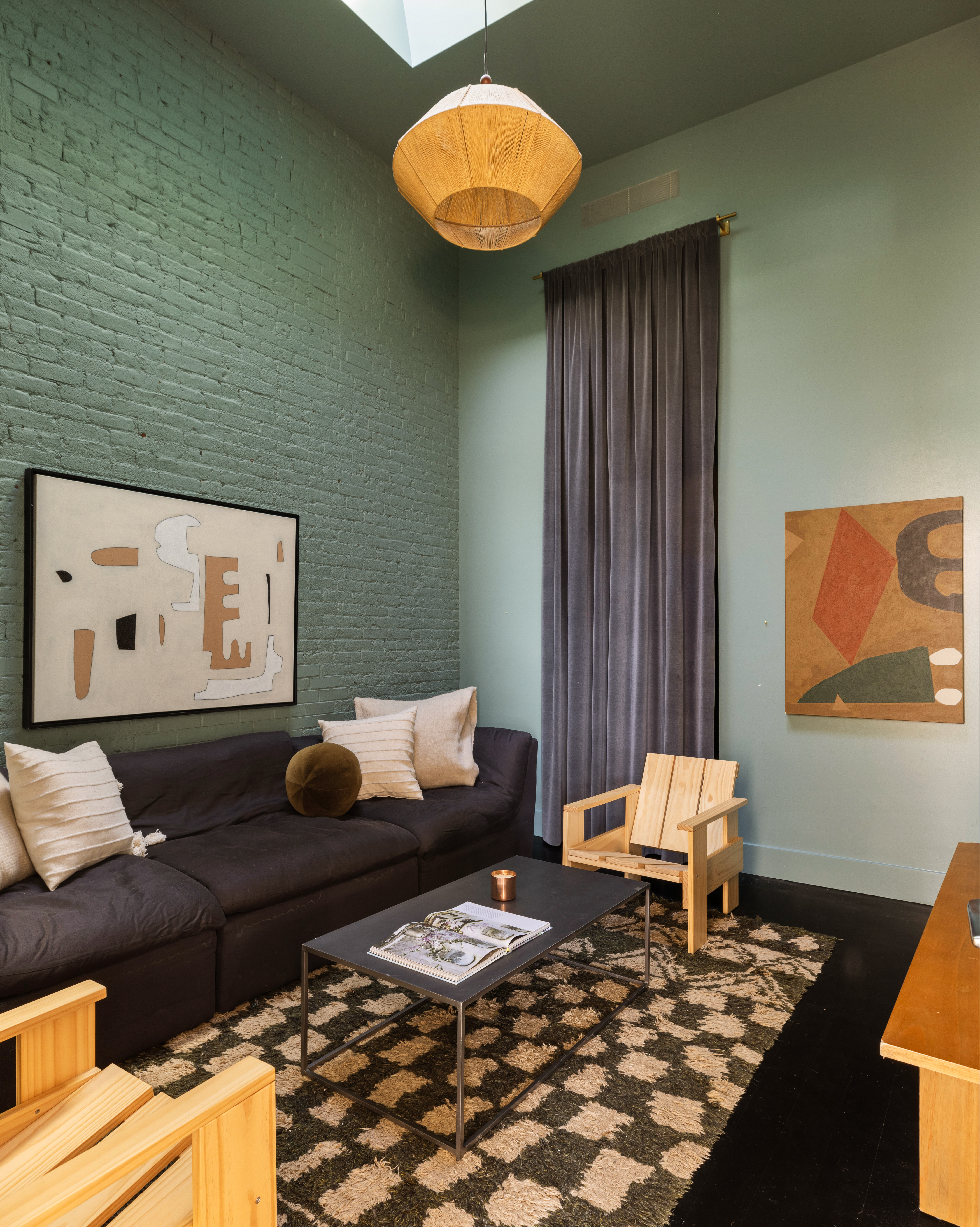 7 Bond Street, Unit PHAB Manhattan, NY 10012 - Photo 11 of 20 a living room with furniture and a rug