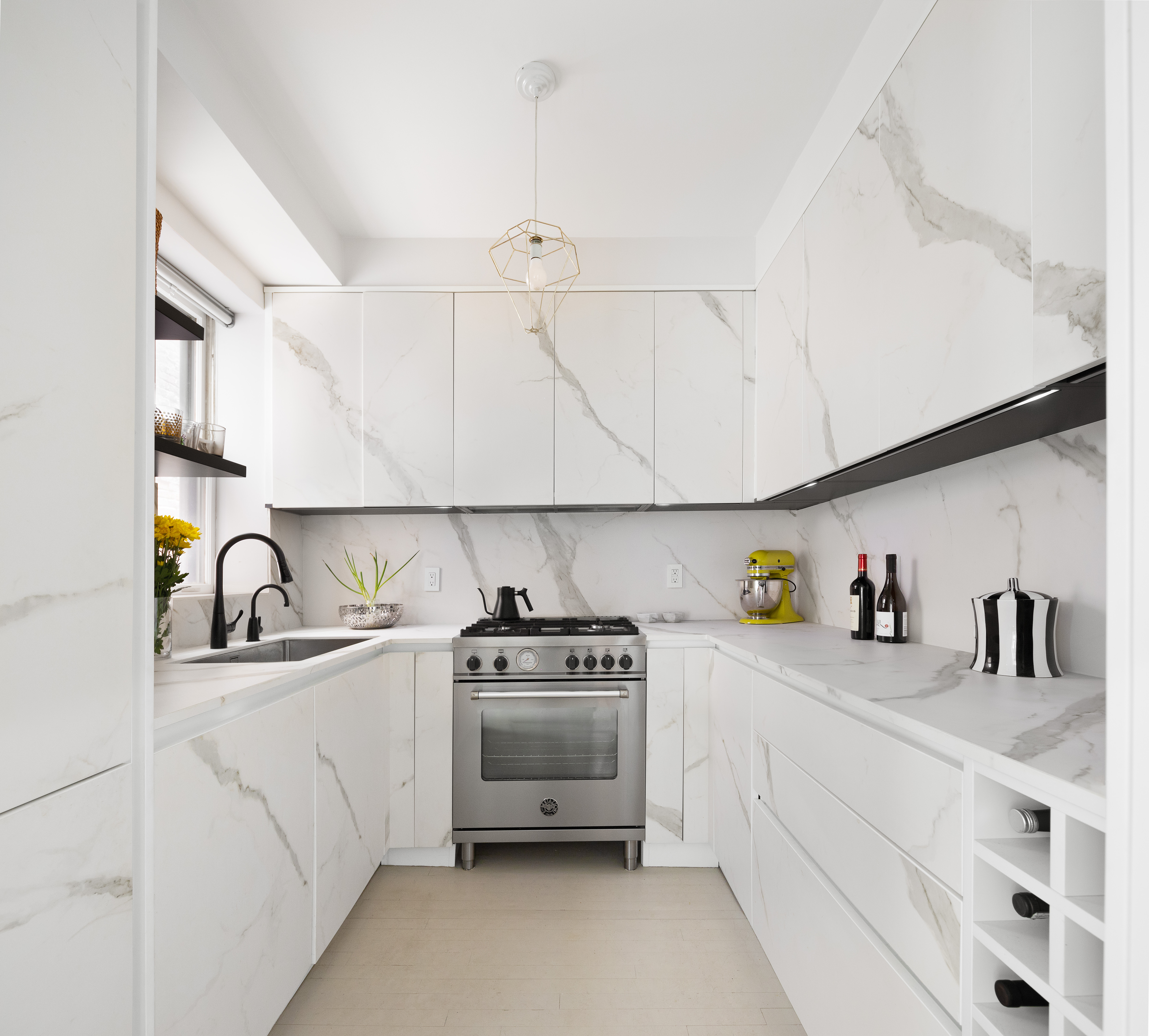 323 West 11th Street, Unit 3W Manhattan, NY 10014 - Photo 4 of 10