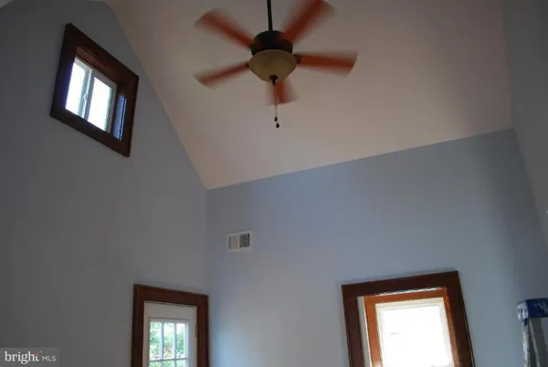 $1,495,000 | 123 East Walnut Street, Alexandria, VA 22301