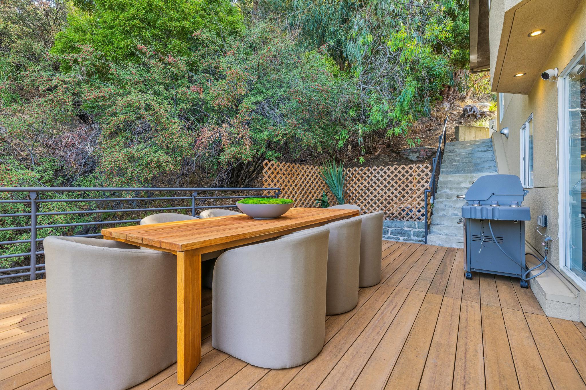 102 Crest Road Piedmont, CA 94611 - Photo 83 of 87 Gallery Image 83