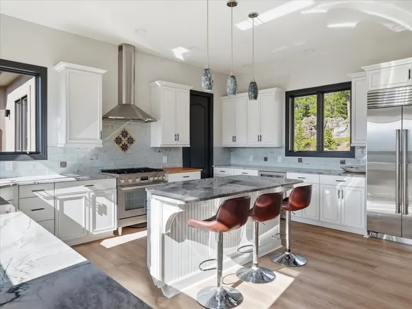 $2,250,000 | 7260 South Frog Hollow Lane, Evergreen, CO 80439