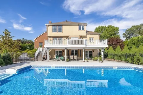 $1,199,000 | 114 Upper Gore Road, Webster, MA 01570