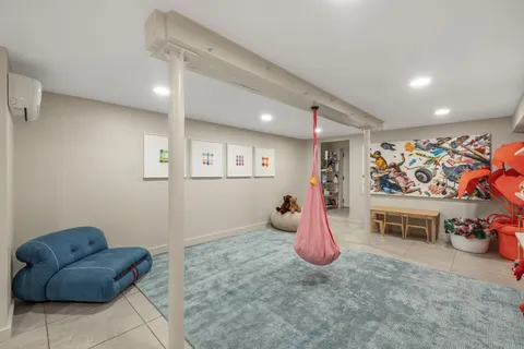 $4,850,000 | 575 A Leonard Street | Greenpoint