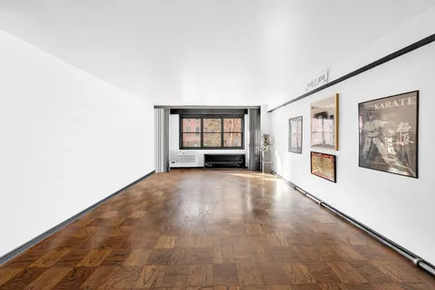 $1,695,000 | 31 Jane Street, Unit 2H | West Village