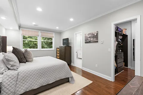 $1,299,000 | 55 West 19th Street, Weehawken, NJ 07086