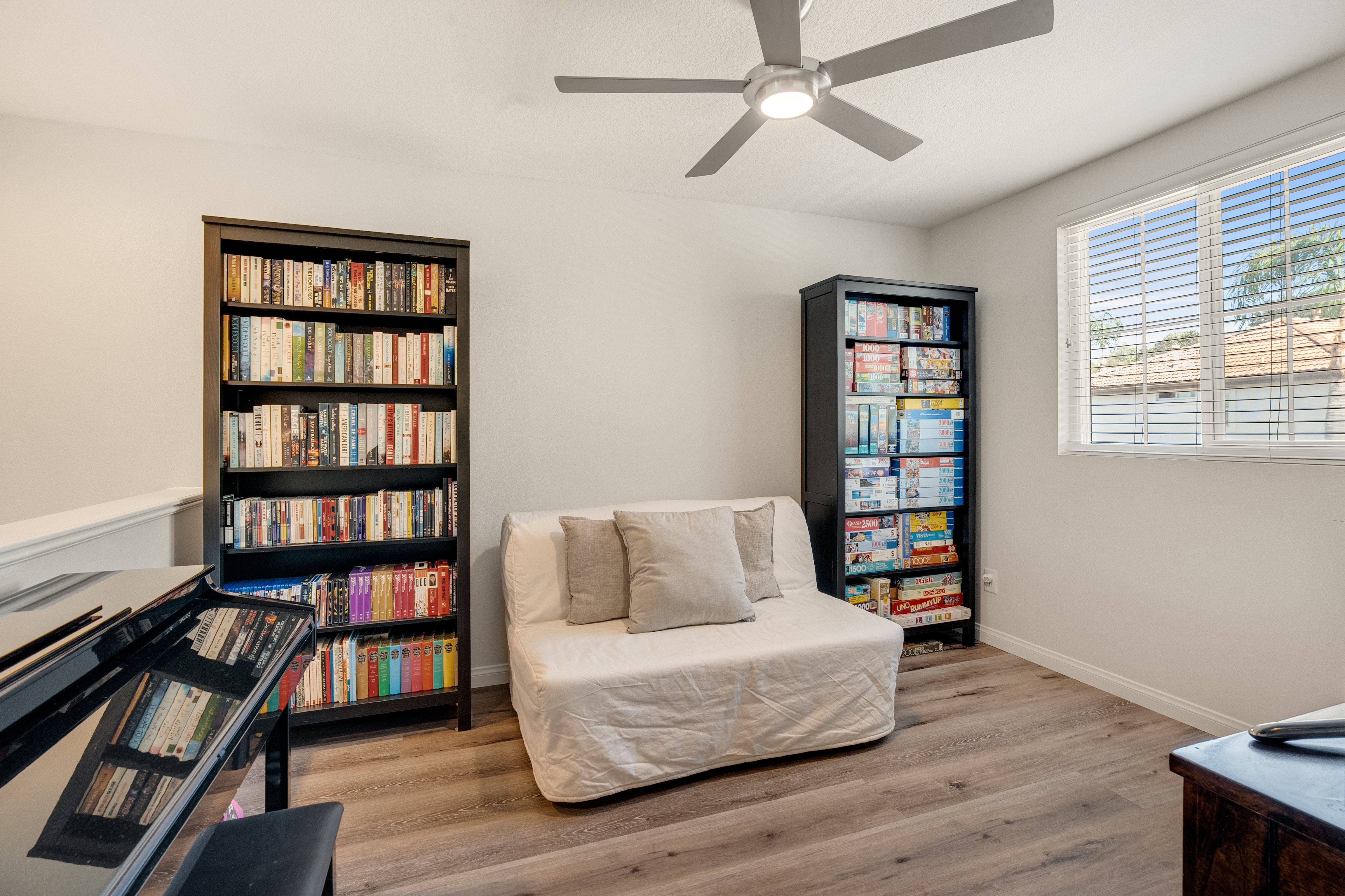 146 Adelia Way Oceanside, CA 92057 - Photo 12 of 37