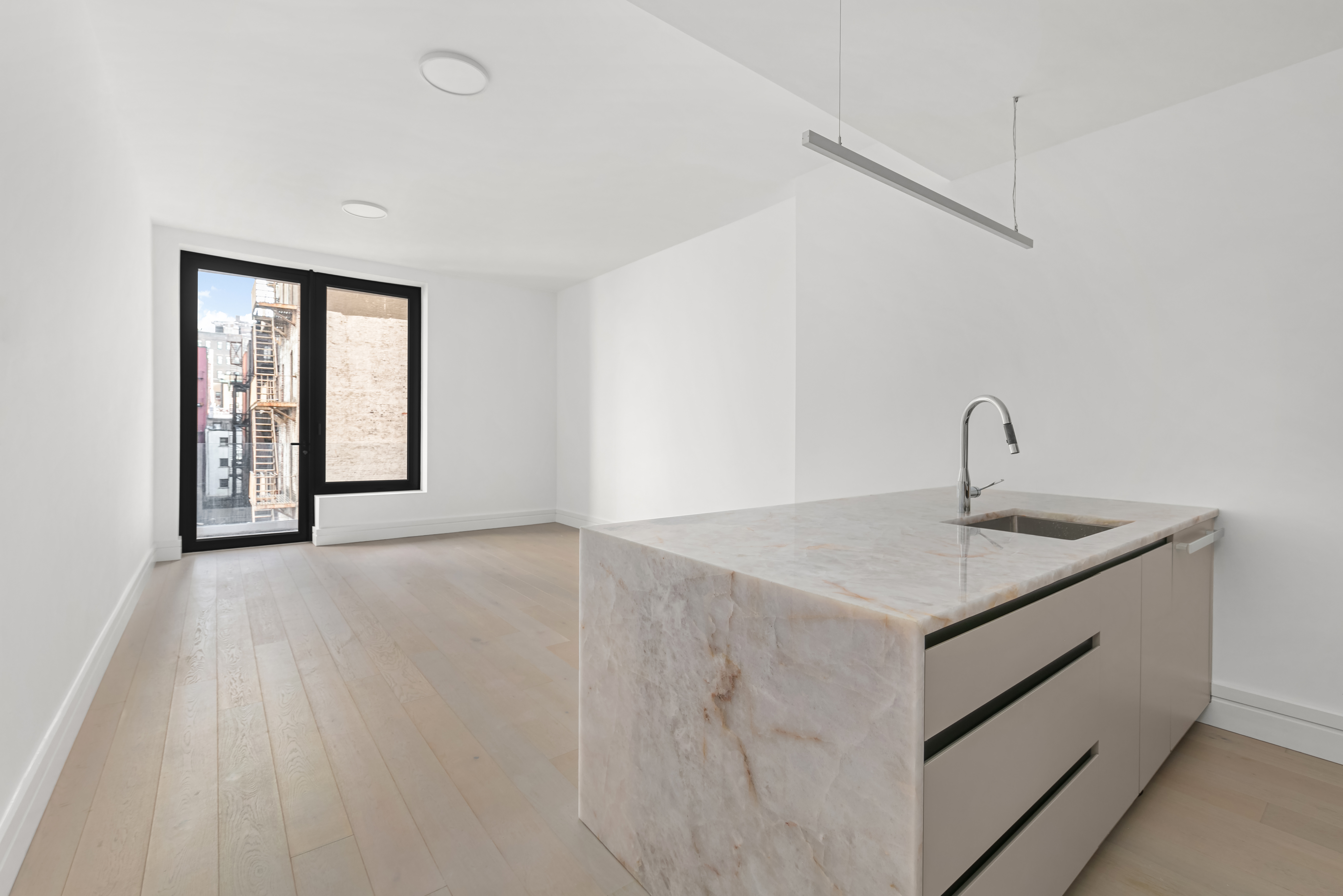 165 Lexington Avenue, Unit 4D Manhattan, NY 10016 - Photo 5 of 12 Gallery Image 5