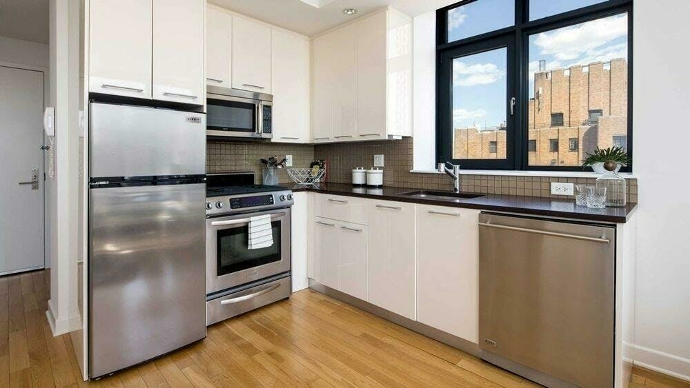 49 East 34th Street, Unit 23B Manhattan, NY 10016 - Photo 3 of 5