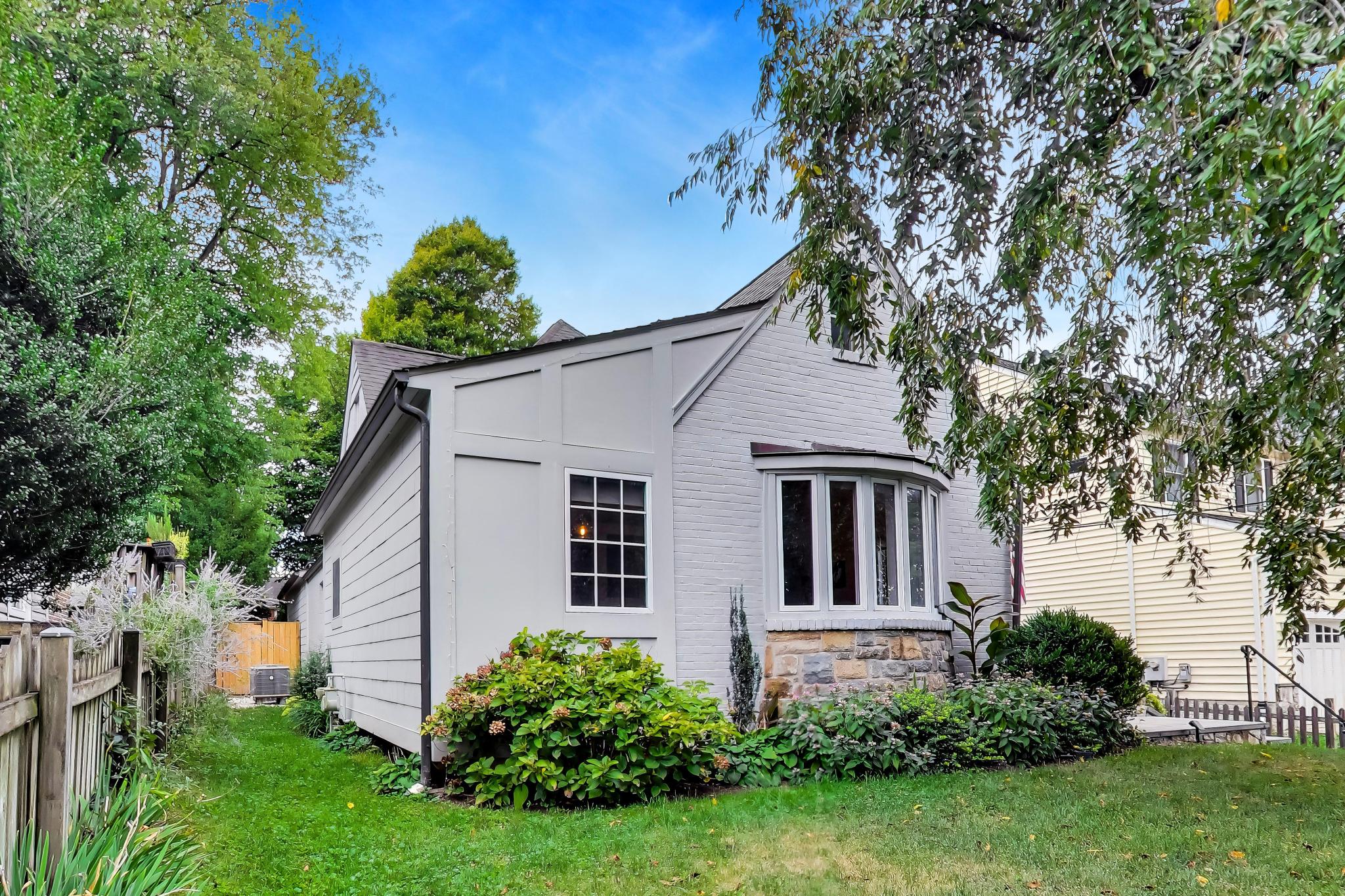 306 Indian Spring Drive Silver Spring, MD 20901 - Photo 2 of 54 Gallery Image 2