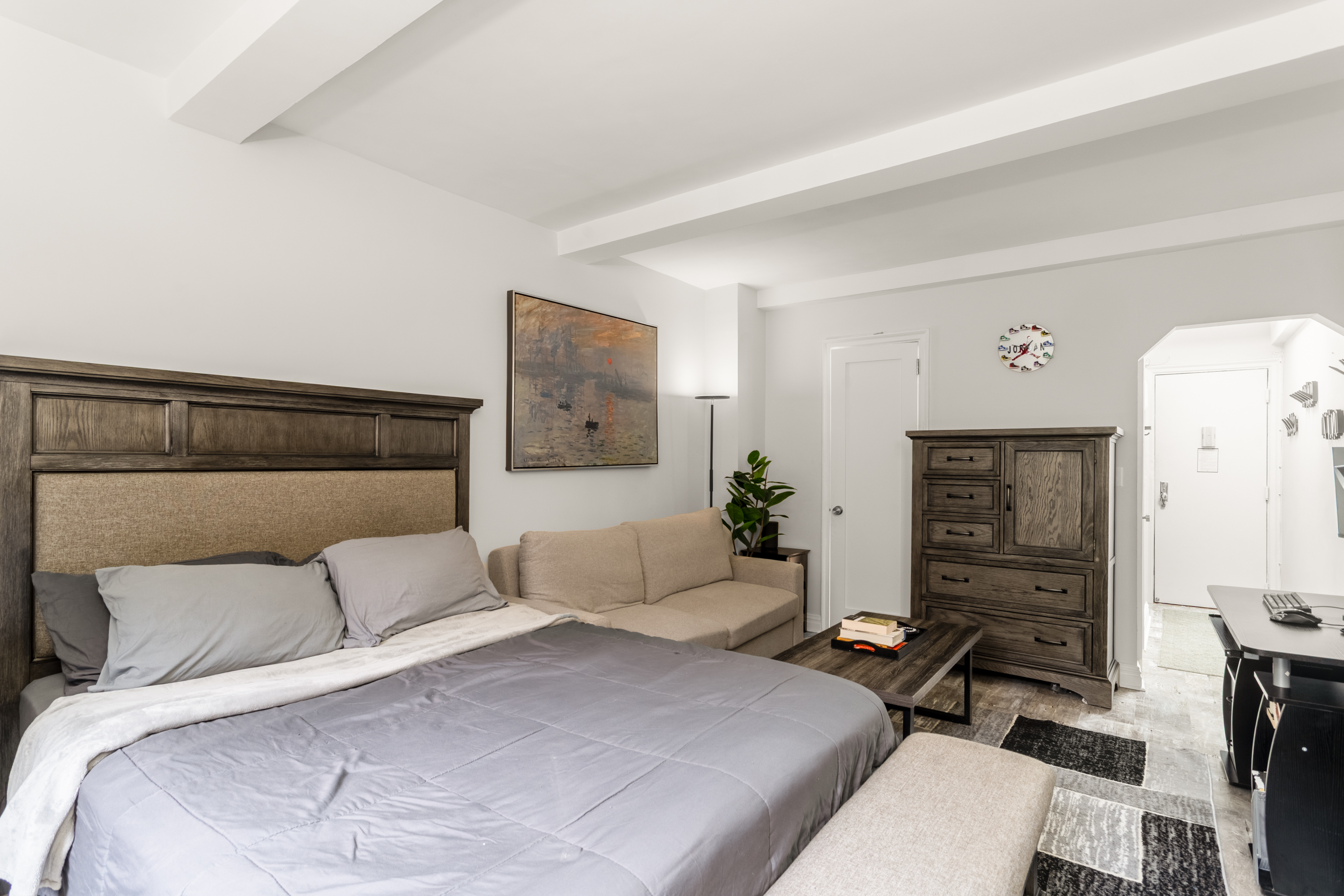 235 West 102nd Street, Unit 3T Manhattan, NY 10025 - Photo 4 of 12