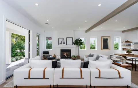 $3,399,000 | 935 Burnside Avenue, Los Angeles, CA 90036