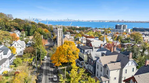 $1,150,000 | 351 St Pauls Avenue | Stapleton