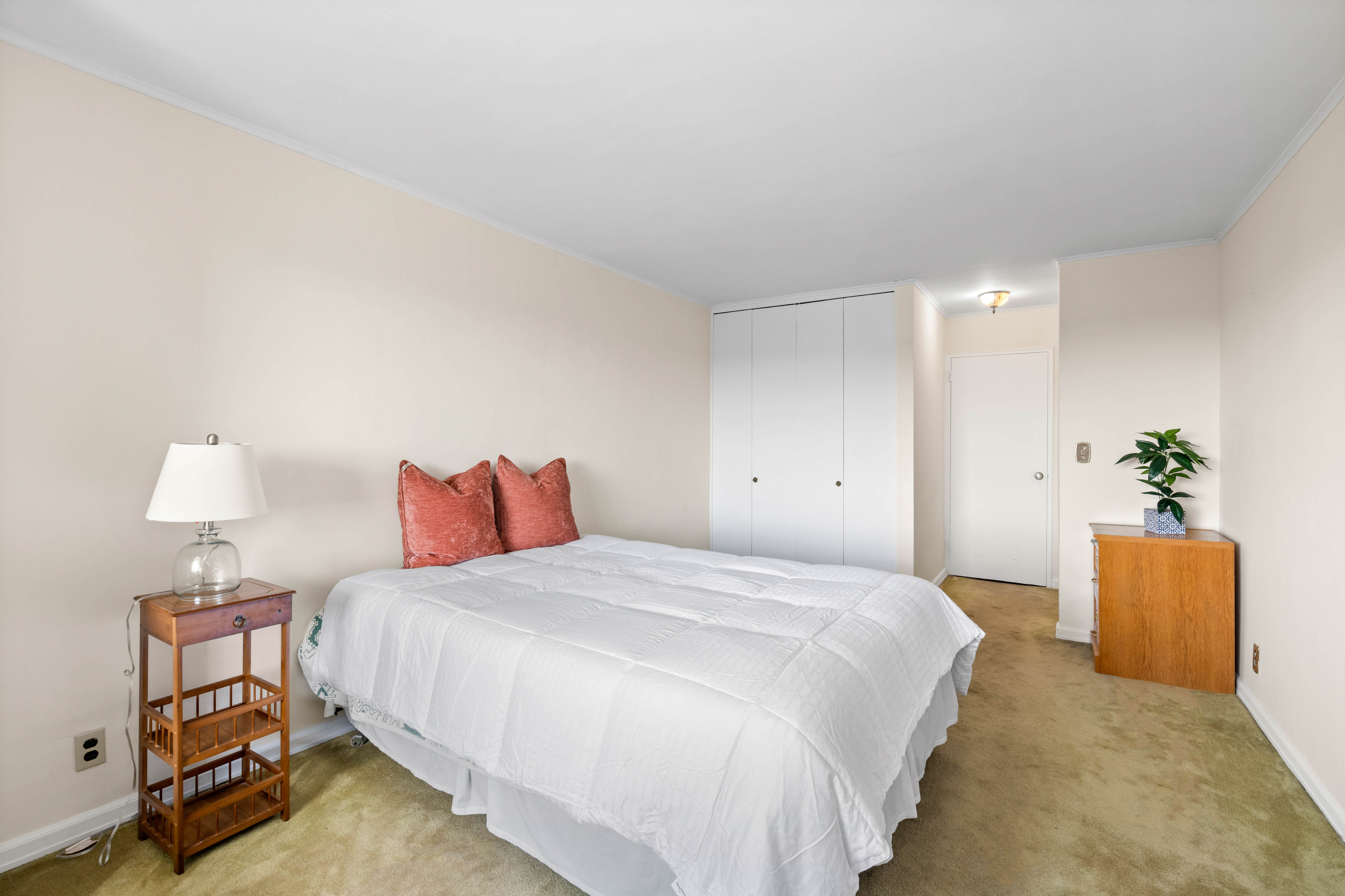 86-15 Broadway, Unit 11C Queens, NY 11373 - Photo 10 of 15