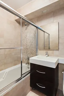 $1,200,000 | 63 East 9th Street, Unit 8L | Greenwich Village