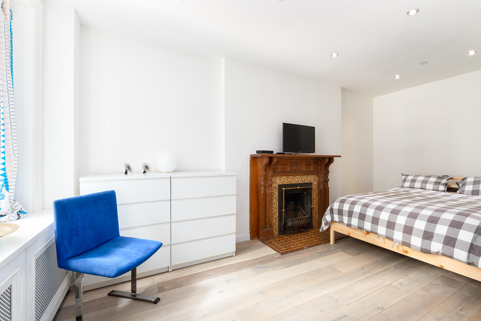 347 West 84th Street, Unit 1 Manhattan, NY 10024 - Photo 4 of 6