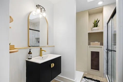 Contact Agent | 3839 North Bouvier Street, Philadelphia, PA 19140