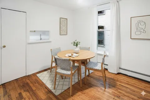 $639,000 | 355 St Johns Place, Unit 2B | Prospect Heights