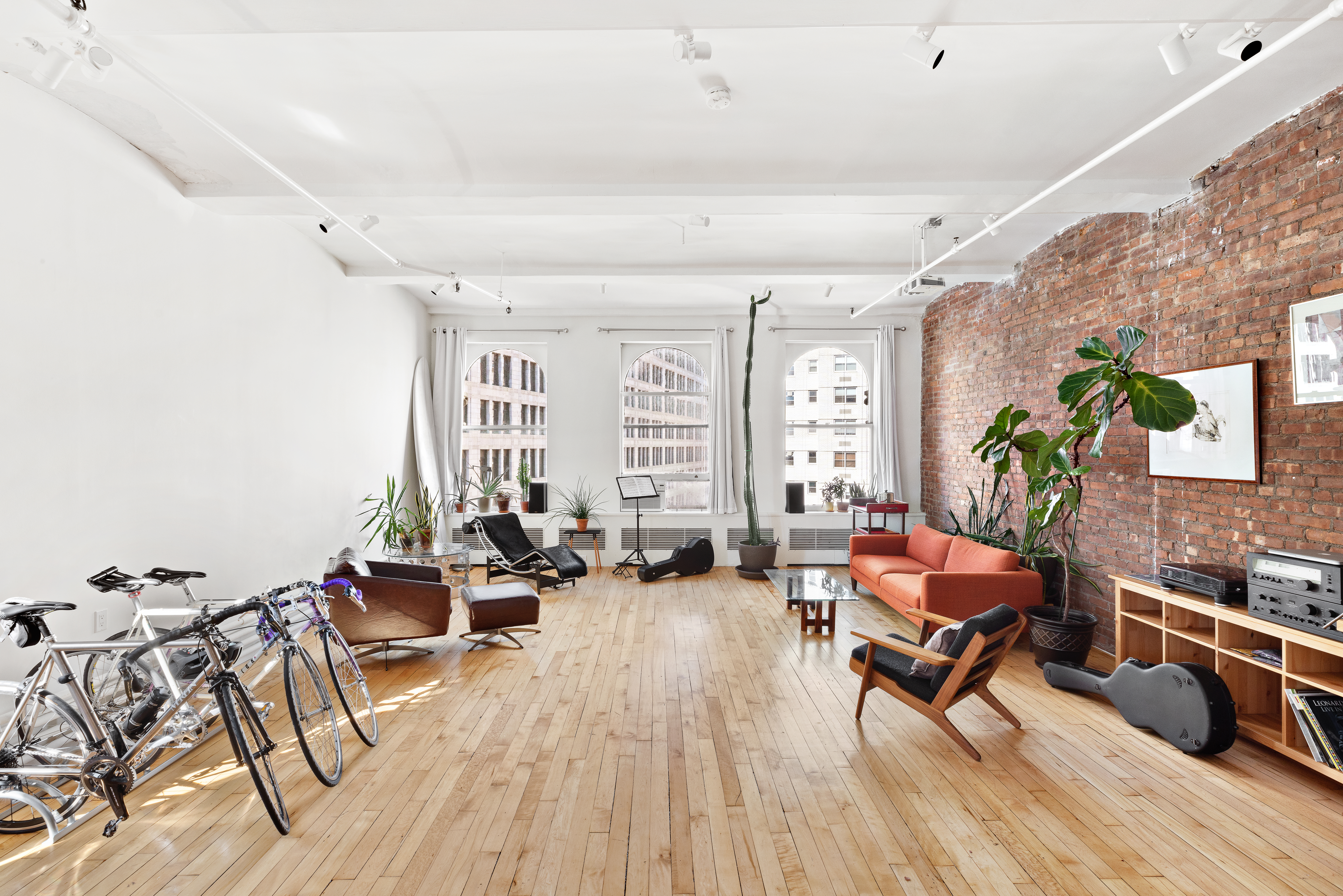 59 4th Avenue, Unit 8A Manhattan, NY 10003 - Photo 1 of 9