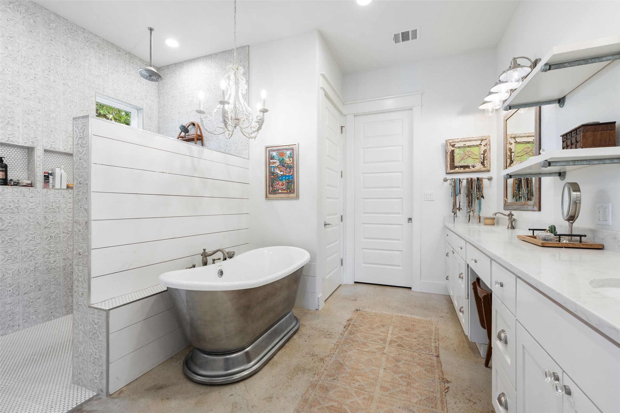 3870B Creek Road Dripping Springs, TX 78620 - Photo 13 of 40 Gallery Image 13