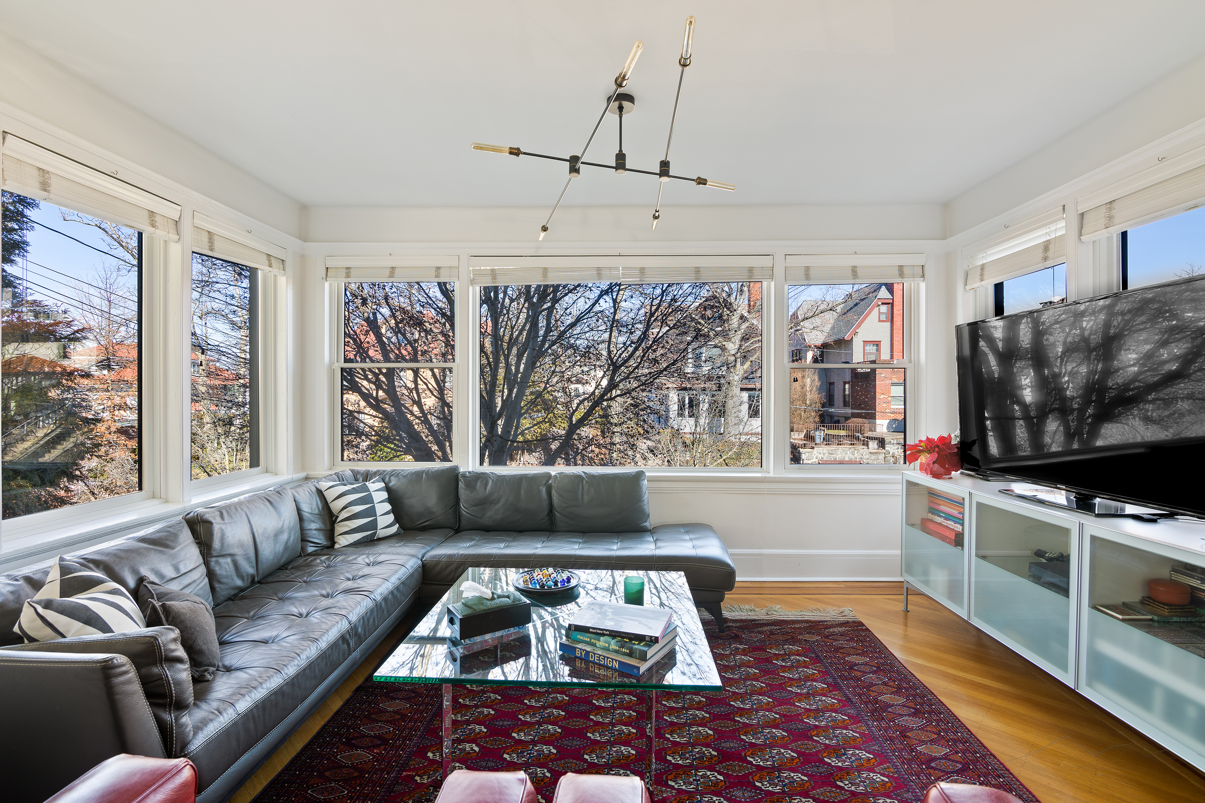 158 85th Street Brooklyn, NY 11209 - Photo 3 of 28