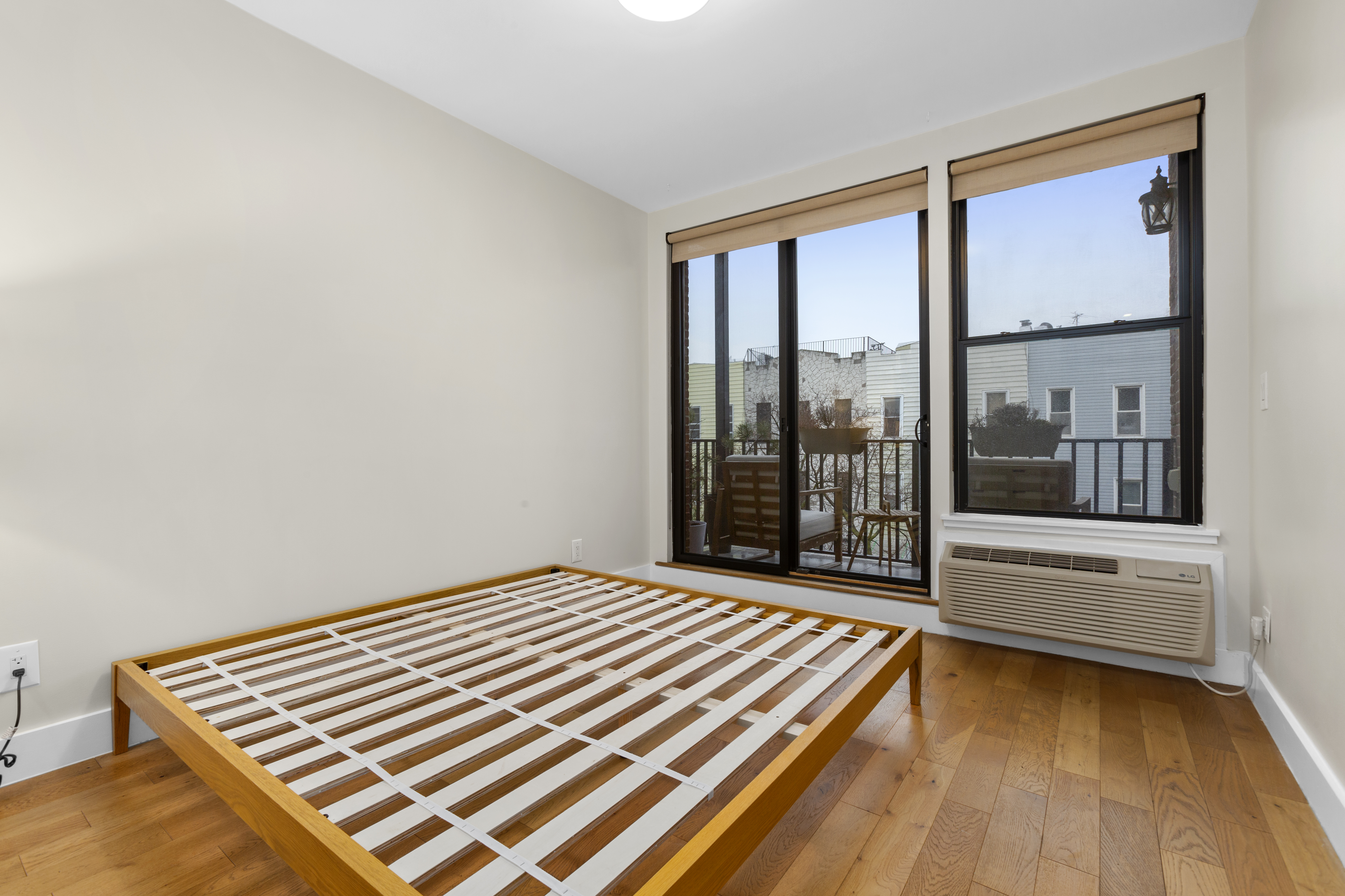 245 Schaefer Street, Unit 2D Brooklyn, NY 11207 - Photo 12 of 18