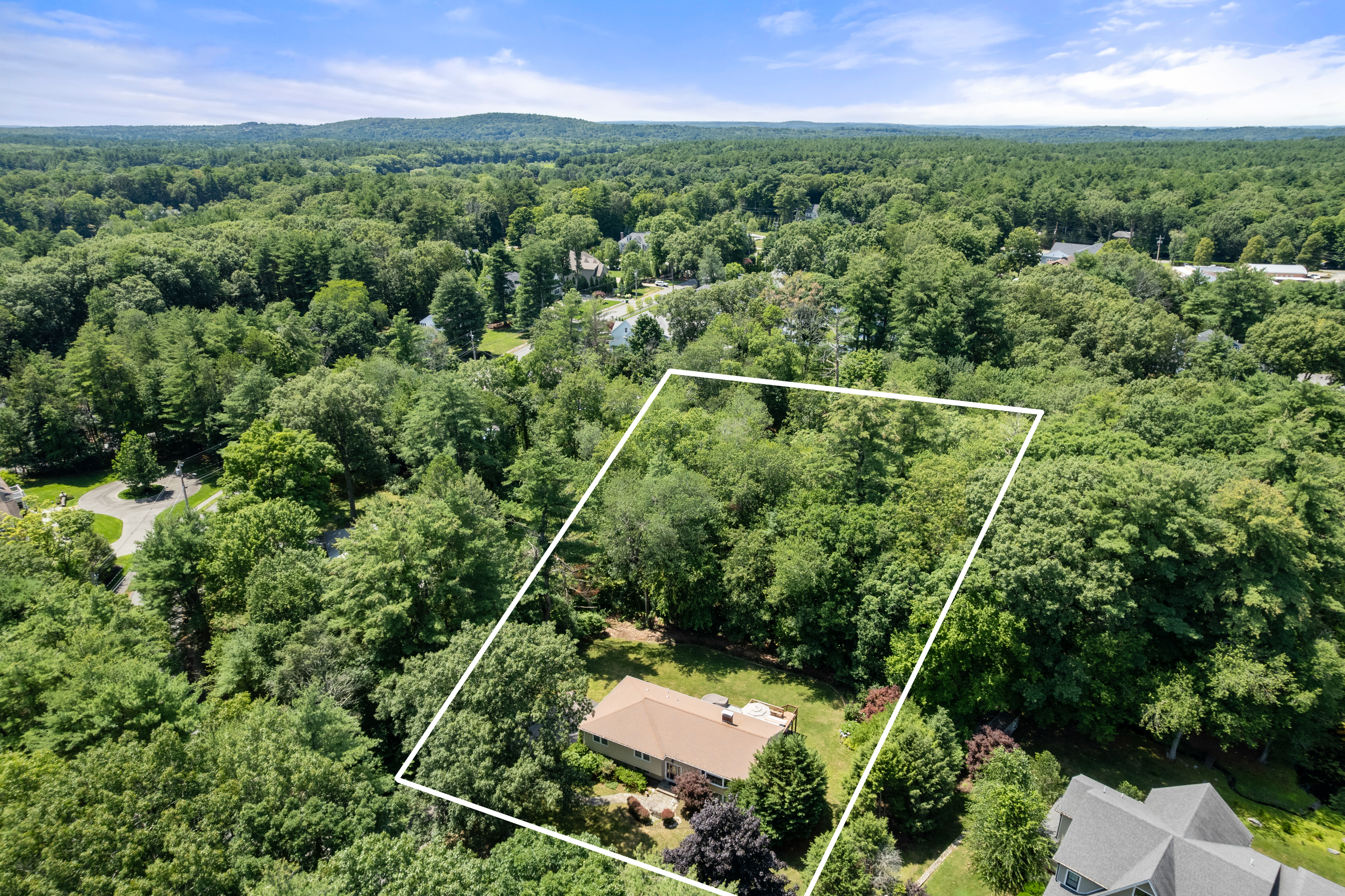 128 Country Way Needham, MA 02492 - Photo 17 of 20 Gallery Image 17