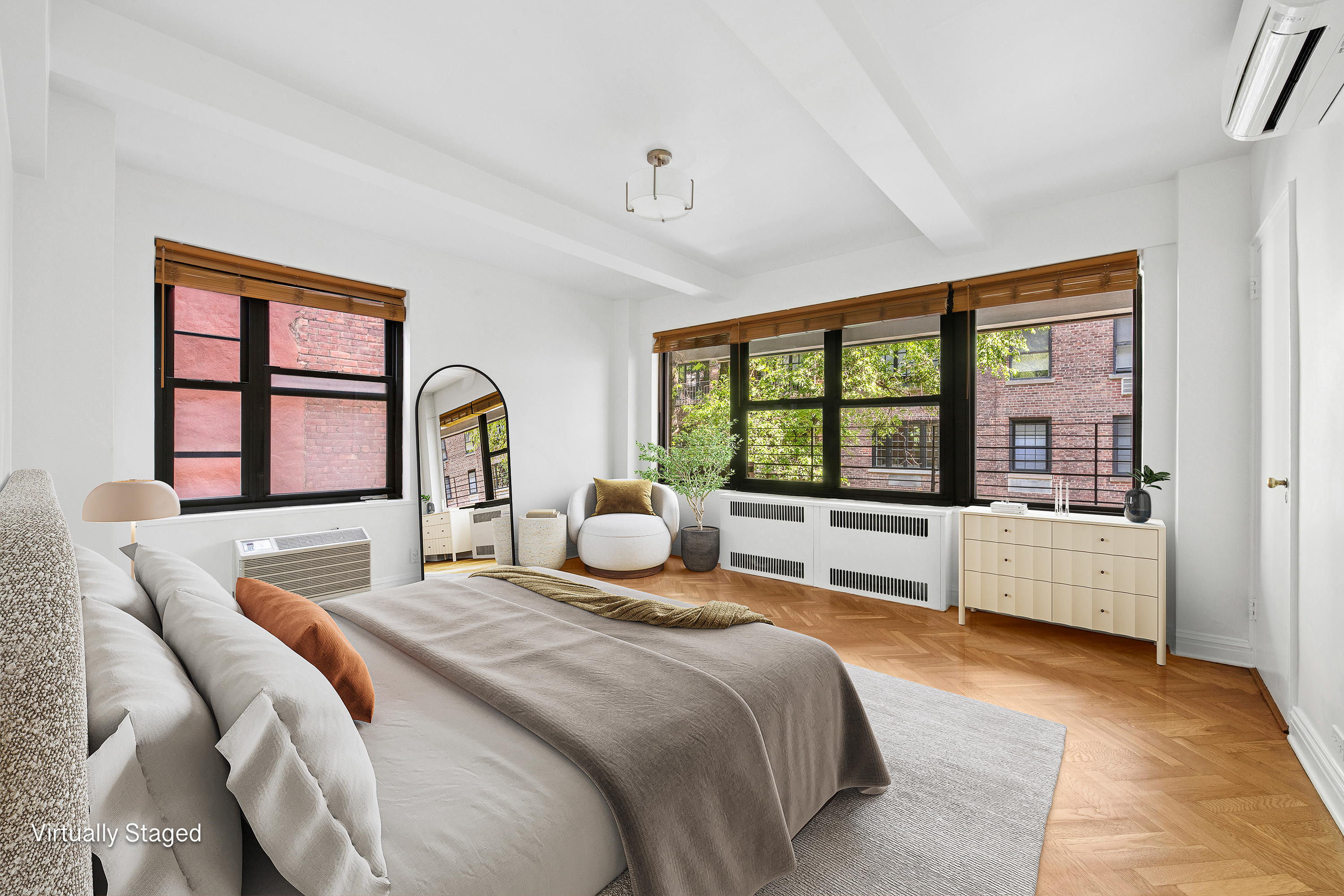 177 East 77th Street, Unit 5D Manhattan, NY 10075 - Photo 5 of 13 Gallery Image 5