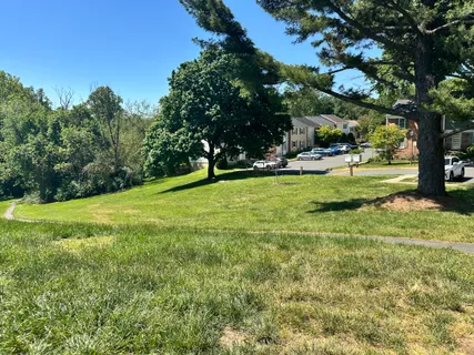 $625,000 | 9636 Westport Lane, Burke, VA 22015