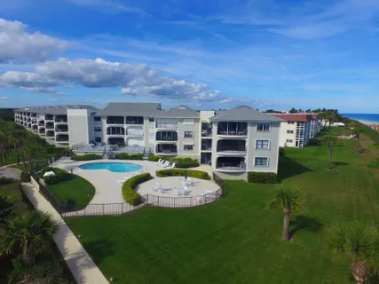 $350,000 | 5300 Highway A1A, Unit 401, Vero Beach, FL 32963