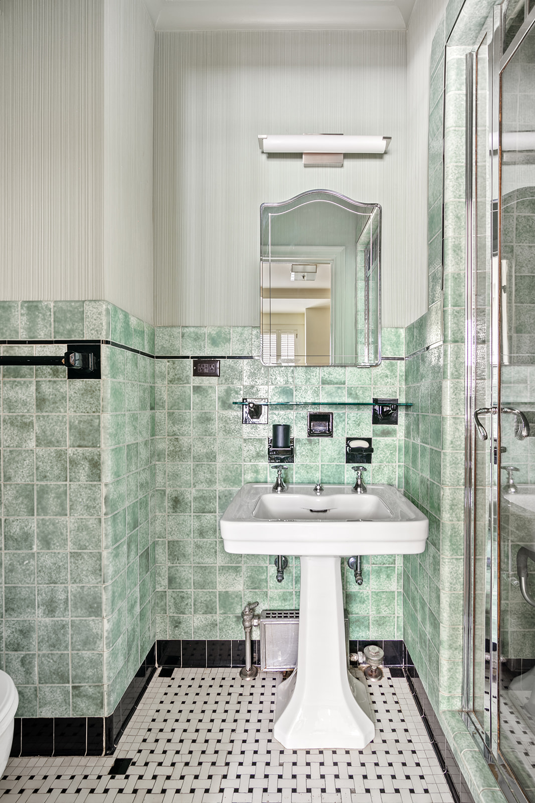 15 W 81st St, Unit 11H Manhattan, NY 10024 - Photo 10 of 16