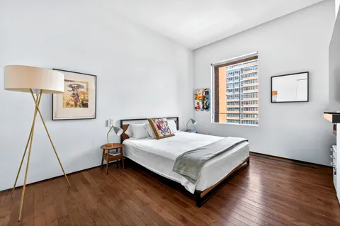 $4,600,000 | 527 West 27th Street, Unit 6S | Chelsea
