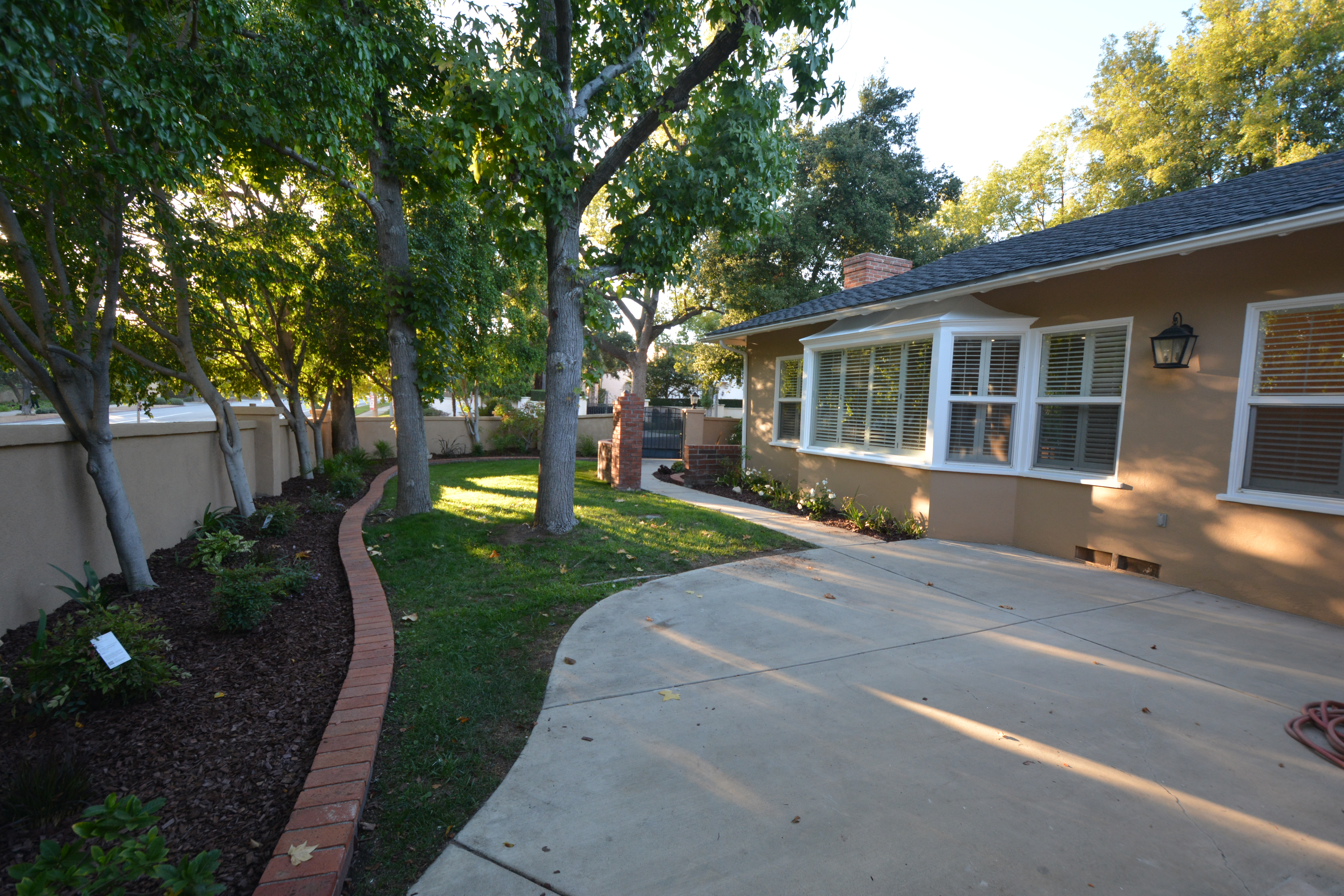 1360 Wentworth Avenue Pasadena, CA 91106 - Photo 5 of 21