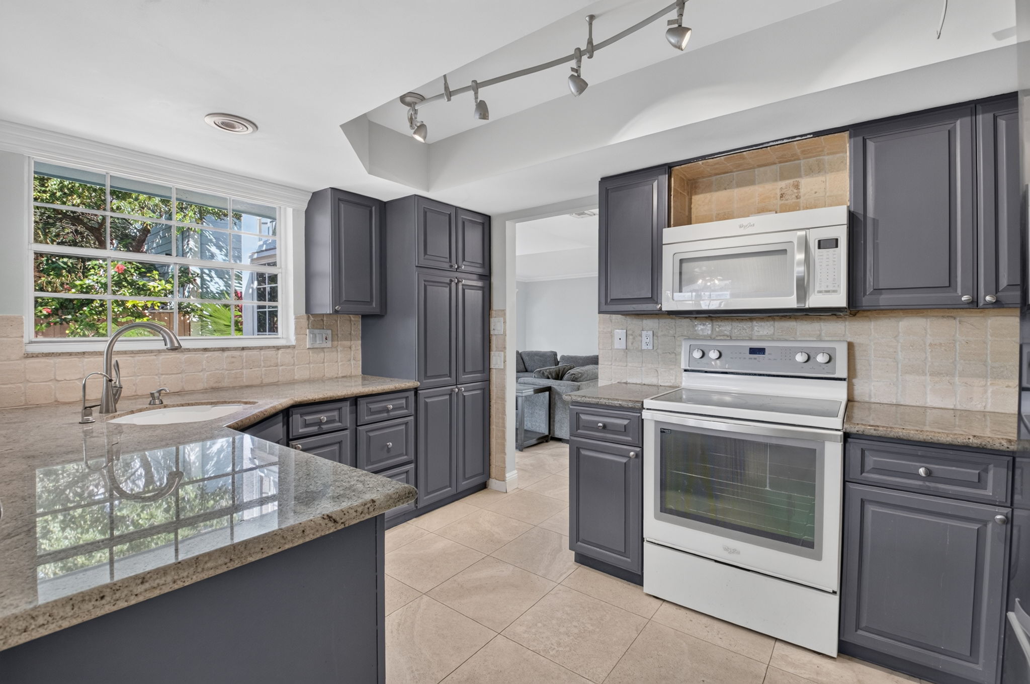 5092 Coronado Ridge Boca Raton, FL 33486 - Photo 18 of 59 Gallery Image 18