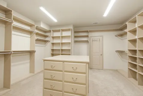 $2,900,000 | 7837 Stanford Avenue, Dallas, TX 75225