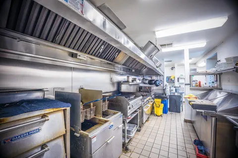 $4,385,000 | 16390 4th Street, Guerneville, CA 95446