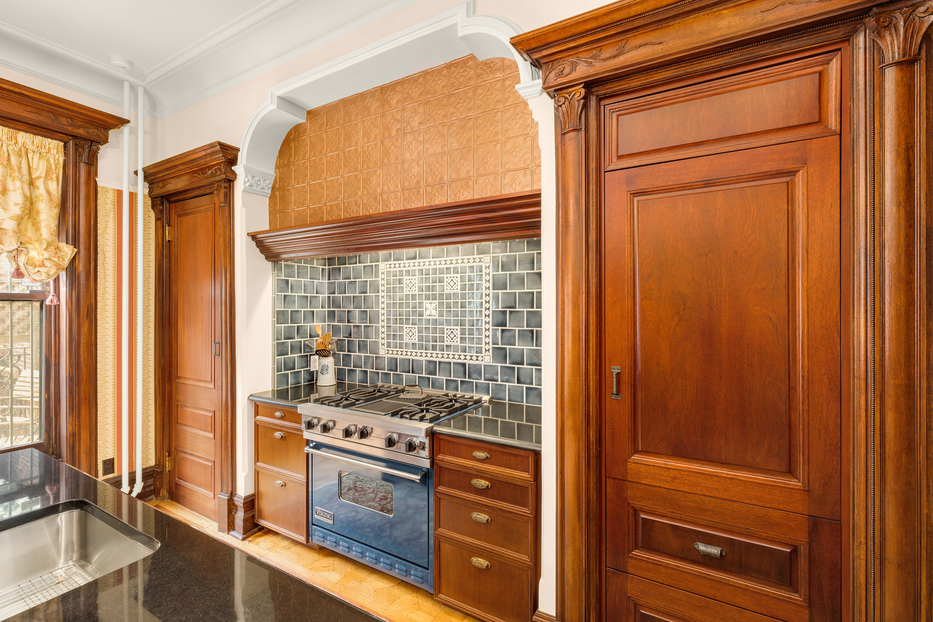 470 9th Street Brooklyn, NY 11215 - Photo 9 of 25 a kitchen with a stove and a cabinet