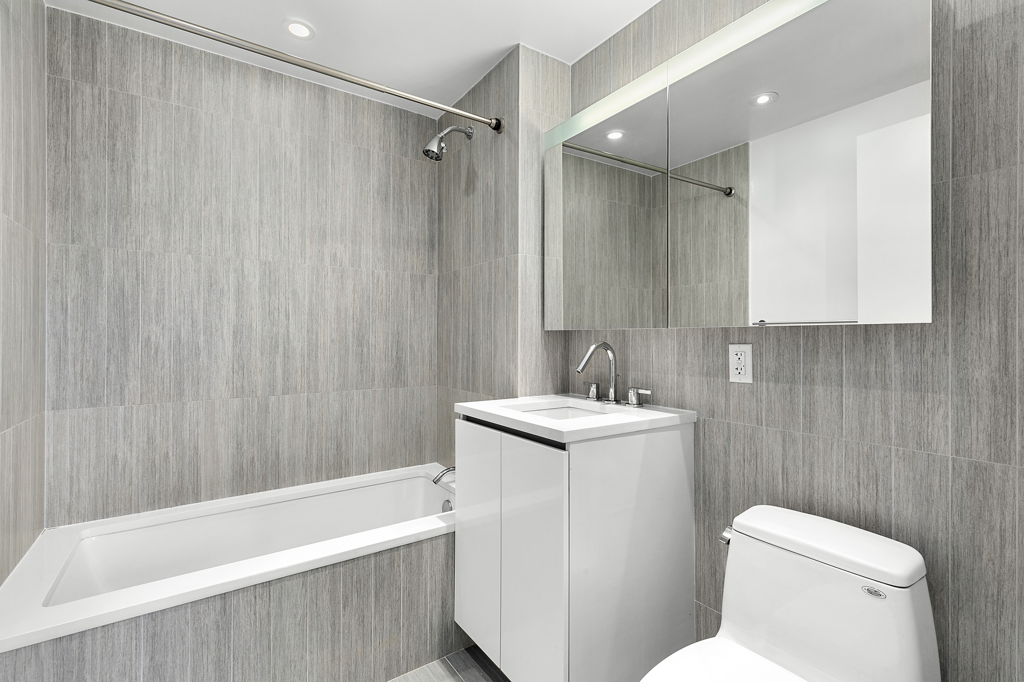 50 Franklin Street, Unit 9D Manhattan, NY 10013 - Photo 7 of 15