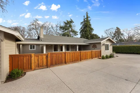 $2,195,000 | 484 Diablo Road, Danville, CA 94526