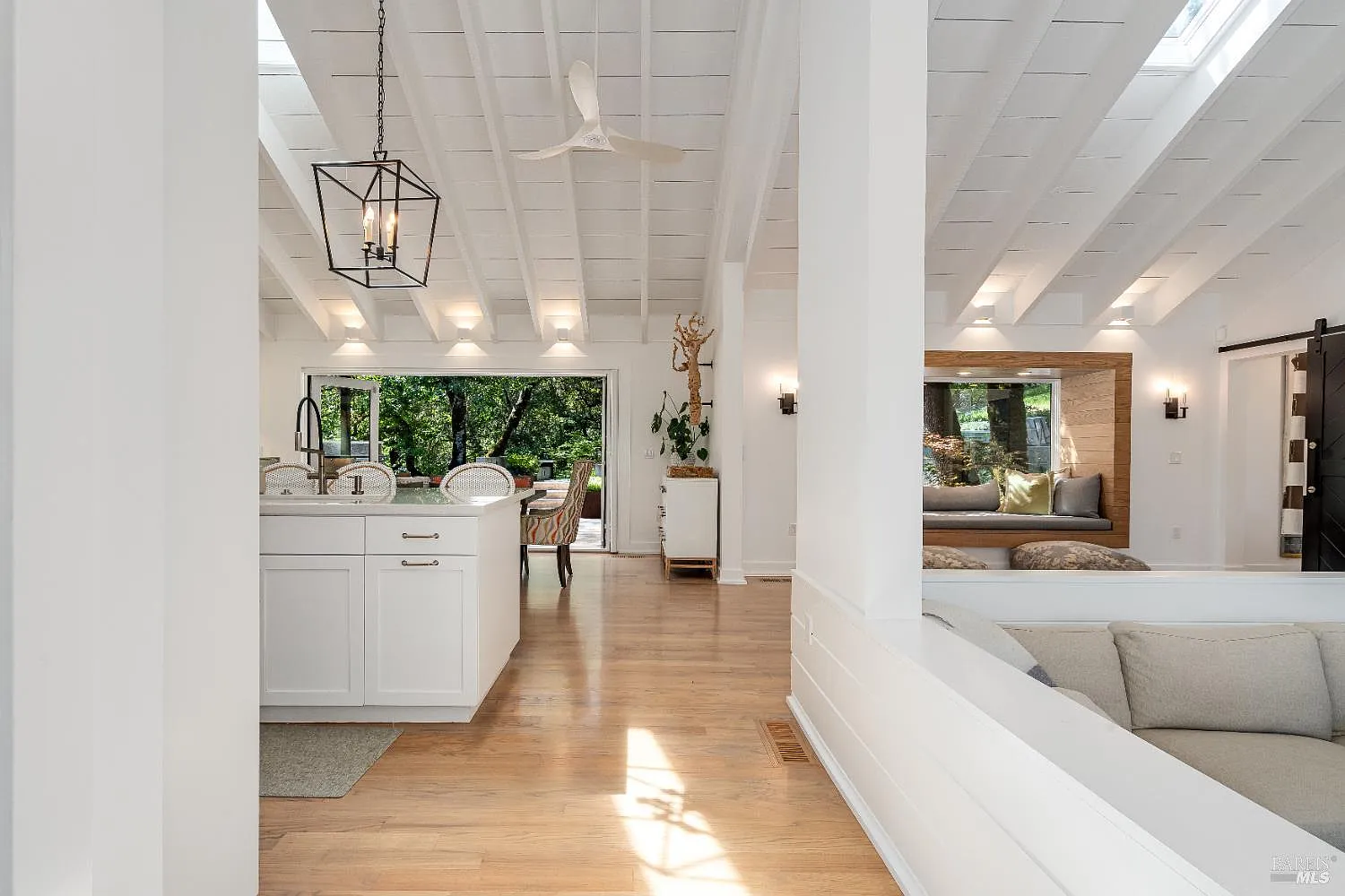 807 Wild Oak Drive Santa Rosa, CA 95409 - Photo 8 of 53