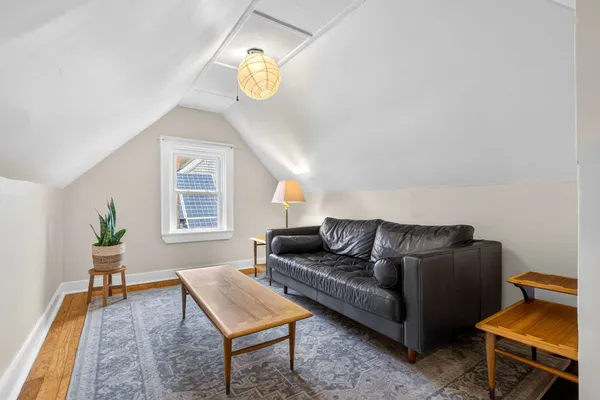 Contact Agent | 146 Poplar Street, Boston, MA 02131