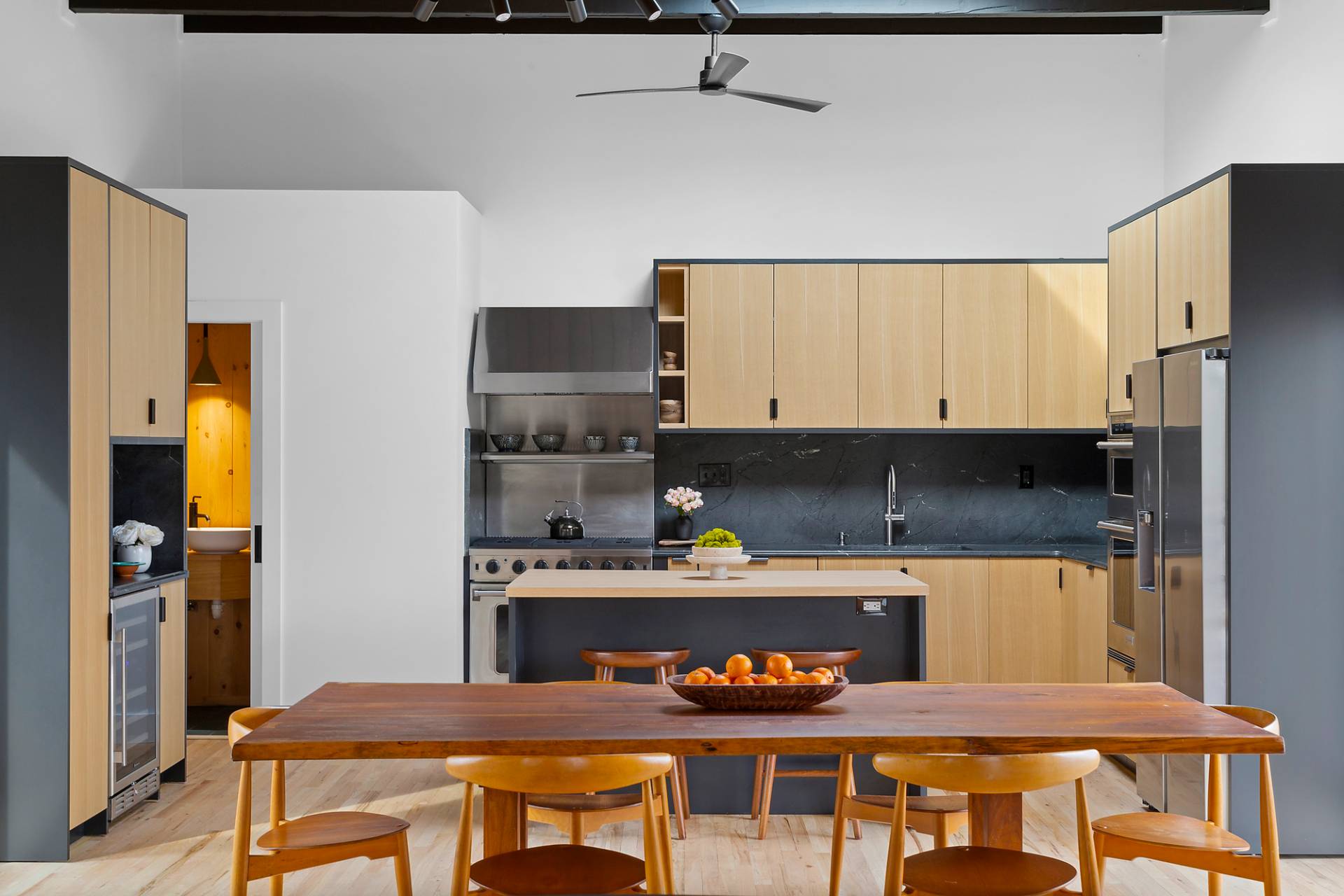 6 Masthead Lane East Hampton, NY 11937 - Photo 9 of 39