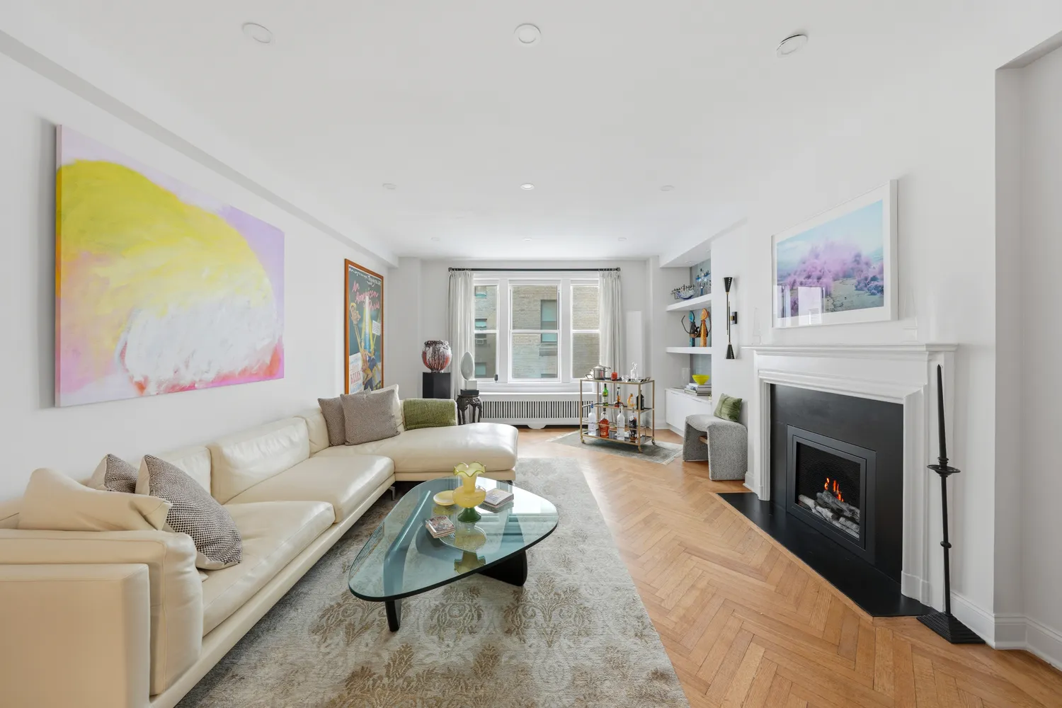 $2,699,000 | 50 East 72nd Street, Unit 10B | Lenox Hill