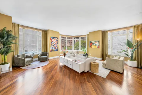 $7,250,000 | 2150 Broadway, Unit 4A | Upper West Side