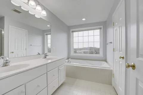 $750,000 | 3222 Theodore R Hagans Drive Northeast, Washington, DC 20018